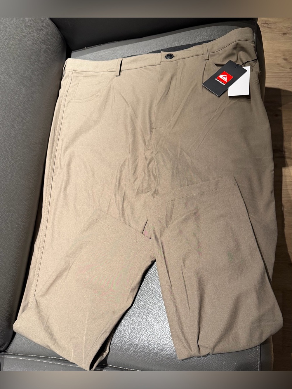Quiksilver Men's Chino Pants in Light Khaki